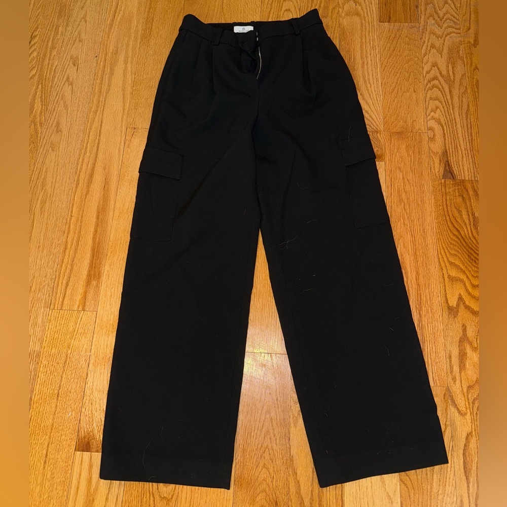Women’s Black Babaton/Aritzia Cargo Pants